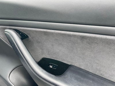 2018 Tesla Model 3 Long Range - NEW TIRES / PARKING ASSIST