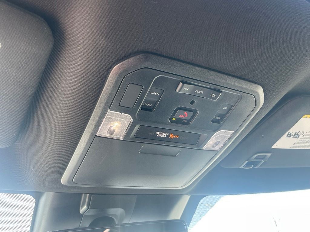 2025 Toyota Sequoia SR5 - POWER MOONROOF / VENTILATED SEATS