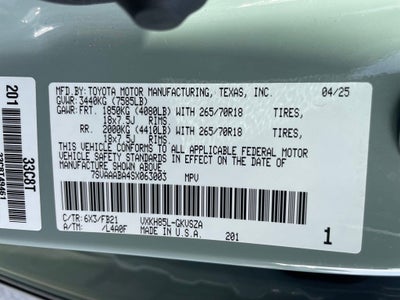 2025 Toyota Sequoia SR5 - 9520 LB TOWING CAPACITY / WIRELESS CARPLAY