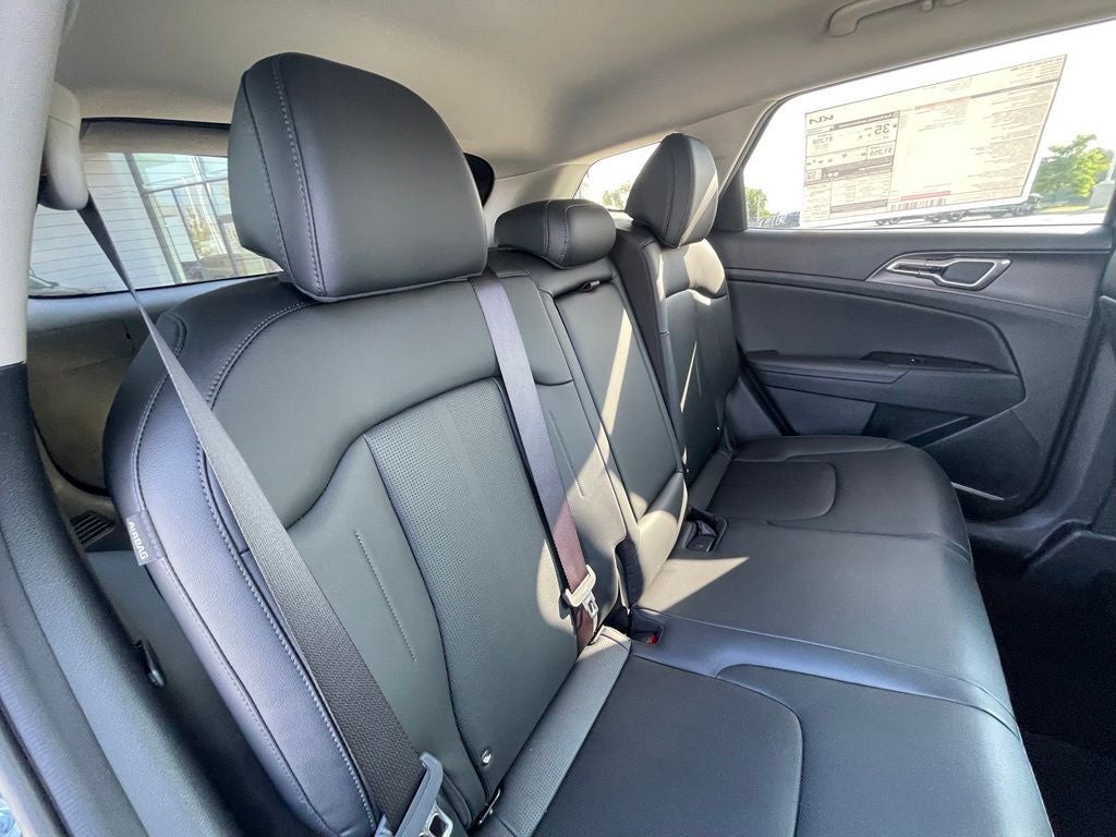 2027 Kia Sportage Hybrid EX