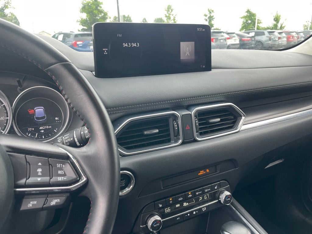 2024 Mazda Mazda CX-5 2.5 S Carbon Edition - RAIN SENSING WIPERS / APPLE CARPLAY