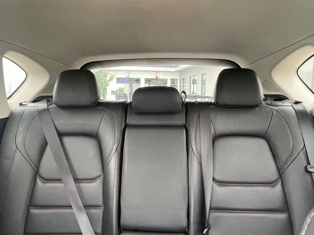2024 Mazda Mazda CX-5 2.5 S Carbon Edition - RAIN SENSING WIPERS / APPLE CARPLAY