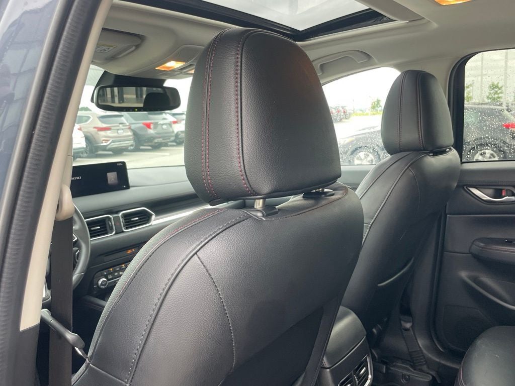 2024 Mazda Mazda CX-5 2.5 S Carbon Edition - RAIN SENSING WIPERS / APPLE CARPLAY