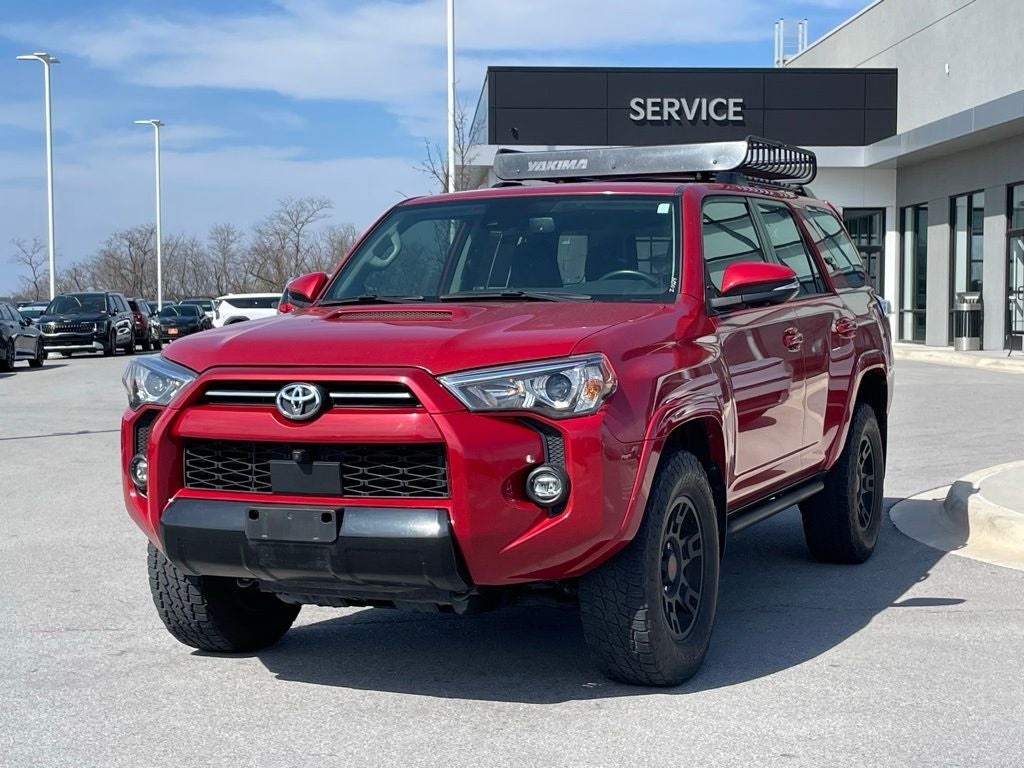 2023 Toyota 4Runner TRD Off-Road Premium - SUNROOF / NAVIGATION