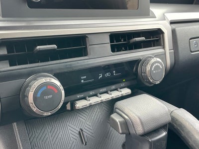 2025 Toyota 4Runner SR5 - BLIND SPOT MONITOR / ADAPTIVE CRUISE