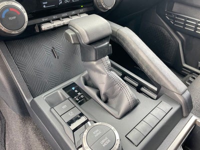 2025 Toyota 4Runner SR5 - BLIND SPOT MONITOR / ADAPTIVE CRUISE