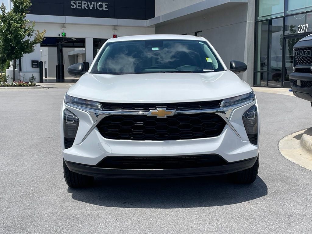 2025 Chevrolet Trax LS - LANE KEEP ASSIT / APPLE CARPLAY