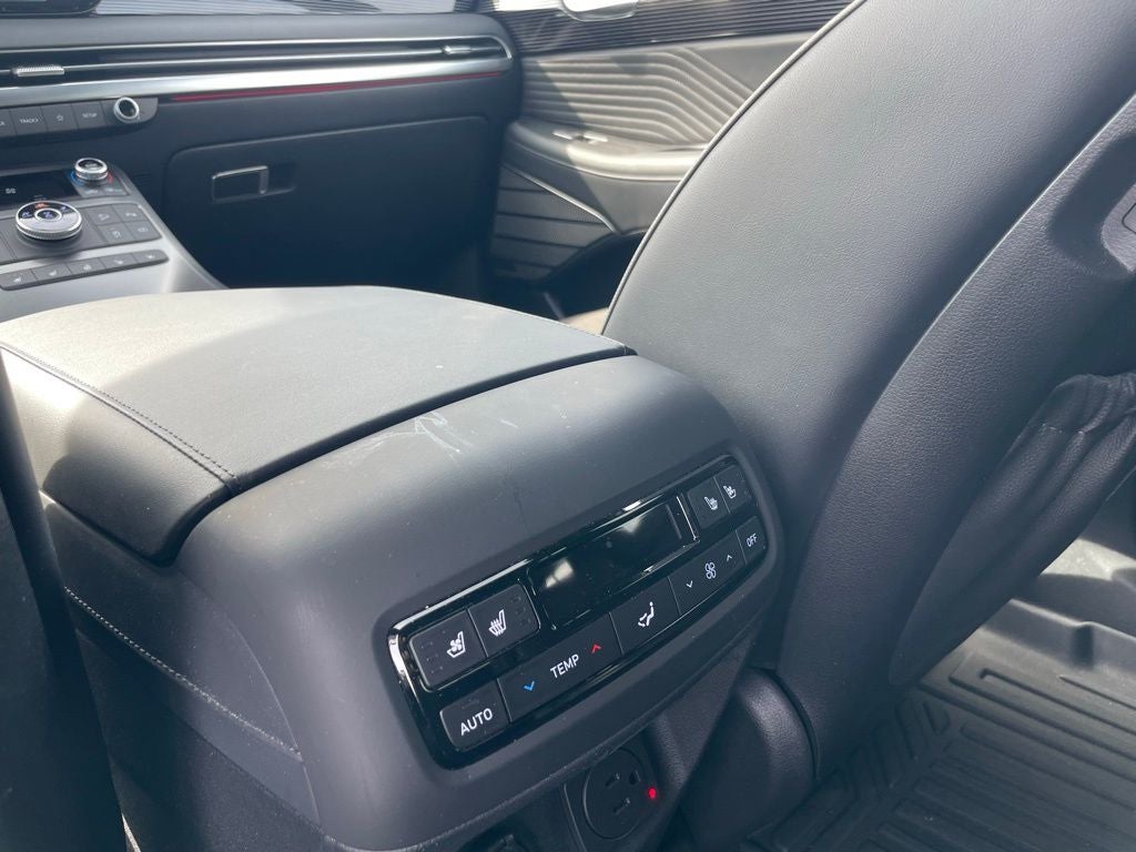 2025 Hyundai Palisade Calligraphy Night Edition - VENTILATED 2ND ROW