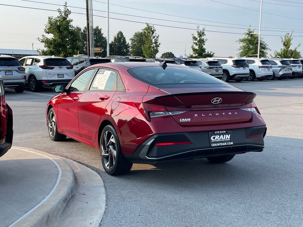 2025 Hyundai Elantra SEL Sport - 39 MPG / APPLE CARPLAY