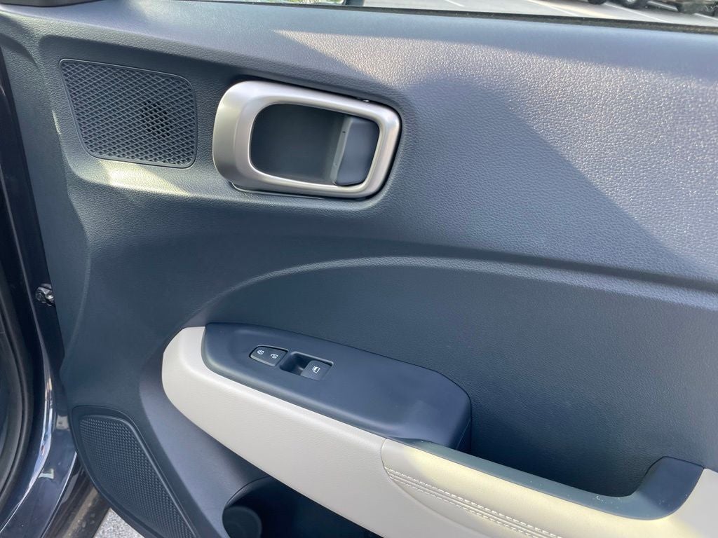 2024 Hyundai Venue Limited - NAVIGATION / BLUELINK