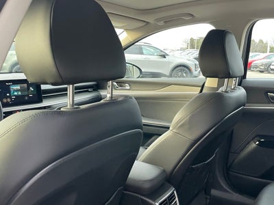 2025 Kia K5 EX