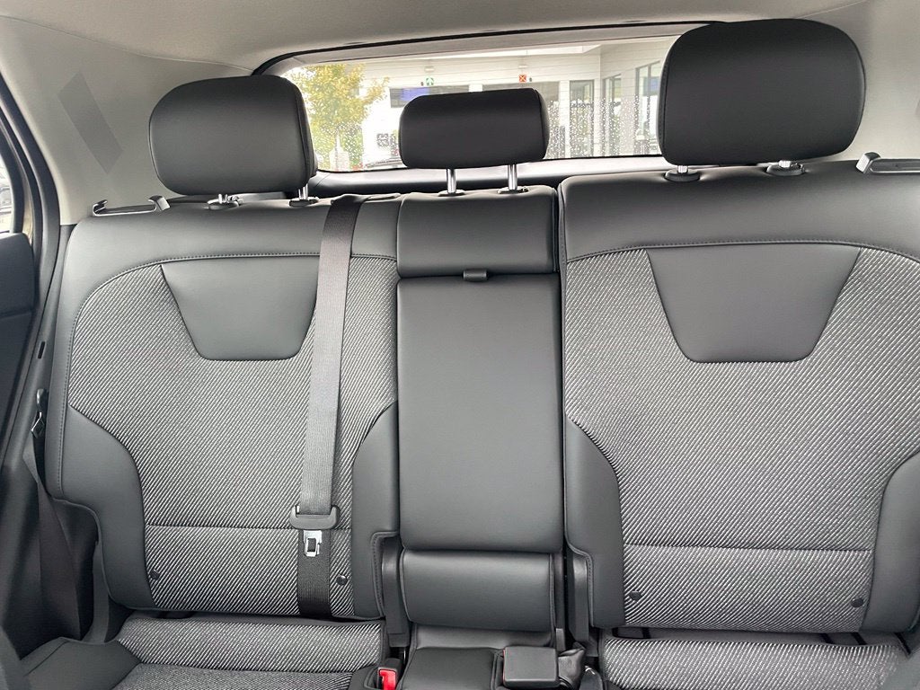 2027 Kia Niro Base