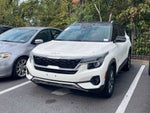 2023 Kia Seltos S - 35 MPG / APPLE CARPLAY