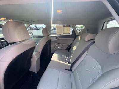 2020 Kia Soul LX - 35 MPG / APPLE CARPLAY