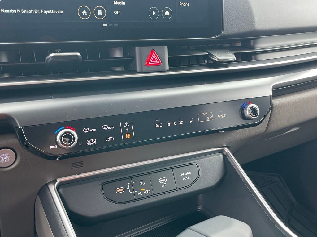 2026 Kia Carnival LXS