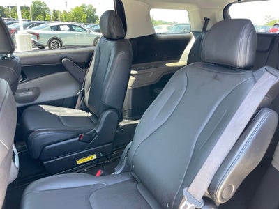 2025 Kia Carnival LXS - KIA CERTIFIED / NAVIGATION