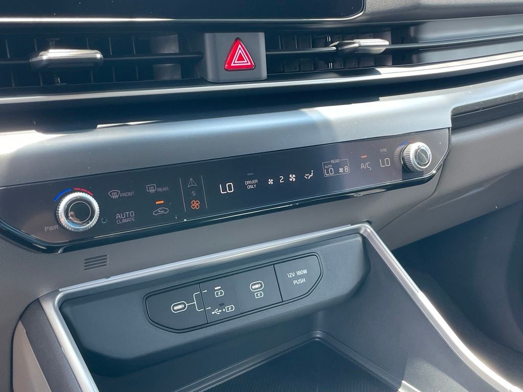 2026 Kia Carnival Hybrid LXS
