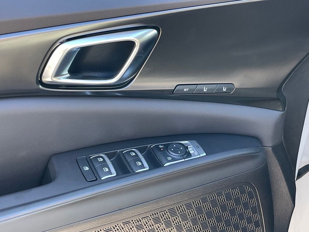 2027 Kia Carnival EX