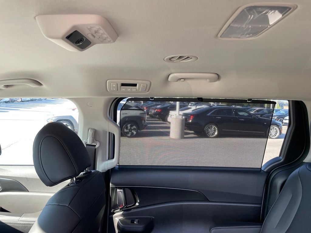 2027 Kia Carnival EX