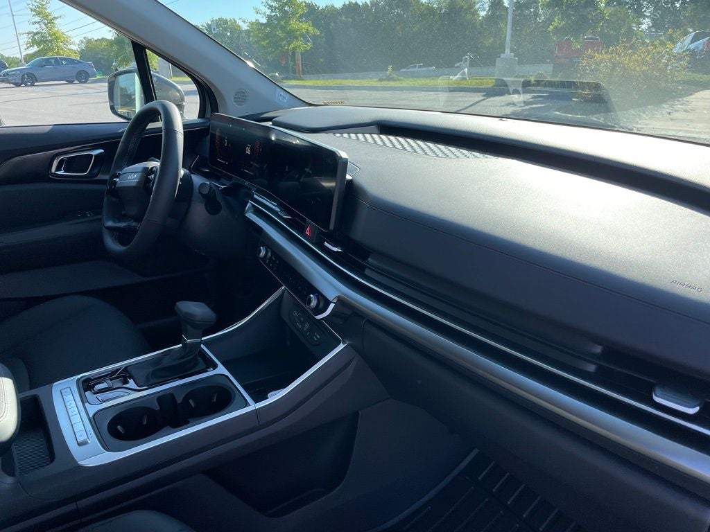 2027 Kia Carnival EX