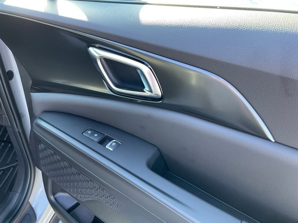 2027 Kia Carnival EX