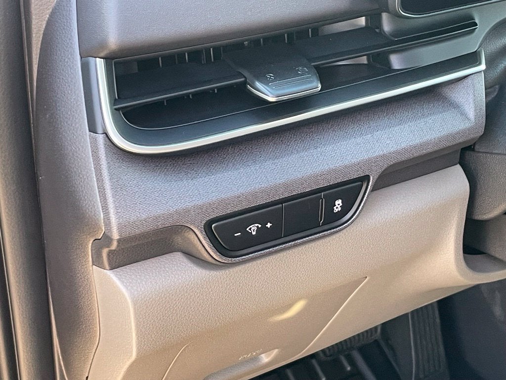 2027 Kia Carnival EX