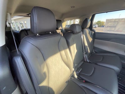 2027 Kia Carnival EX