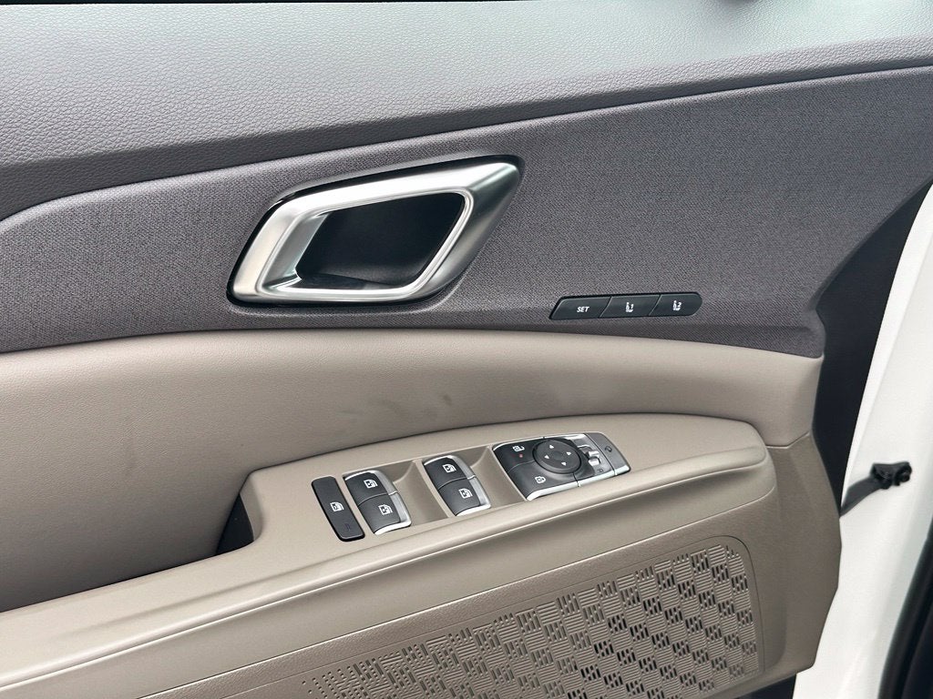 2027 Kia Carnival EX