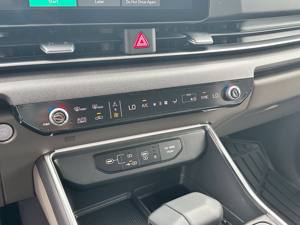 2027 Kia Carnival EX