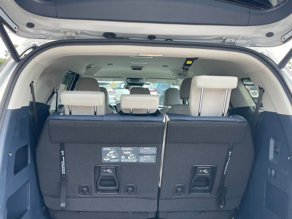 2026 Kia Carnival EX