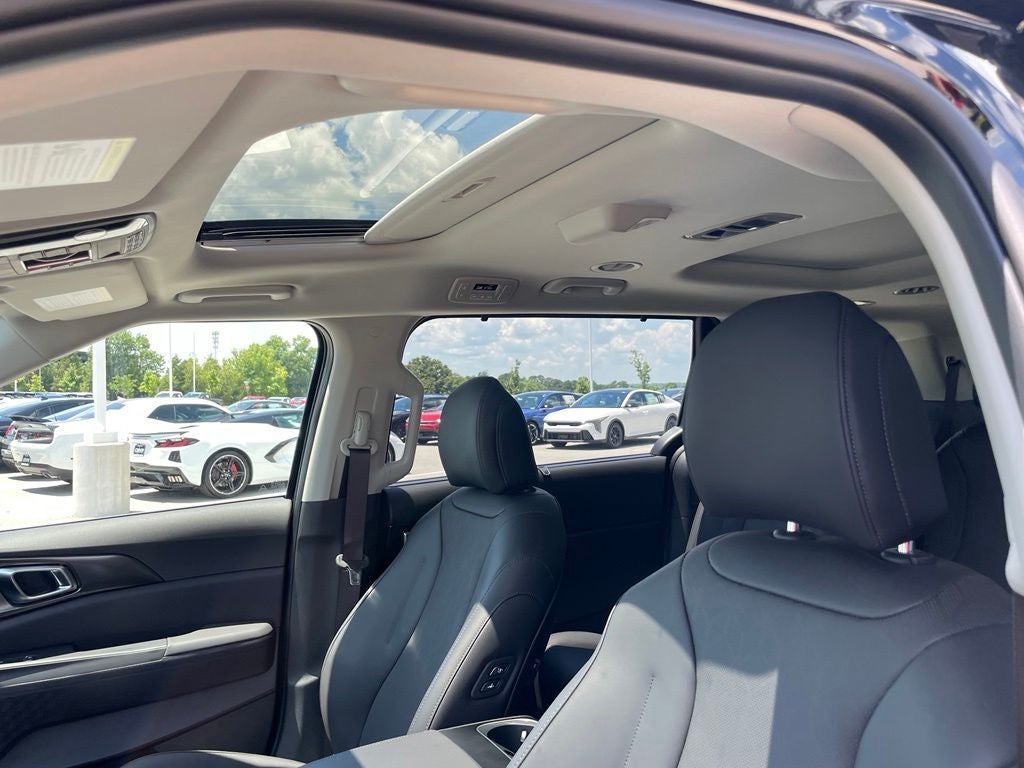 2026 Kia Carnival SX