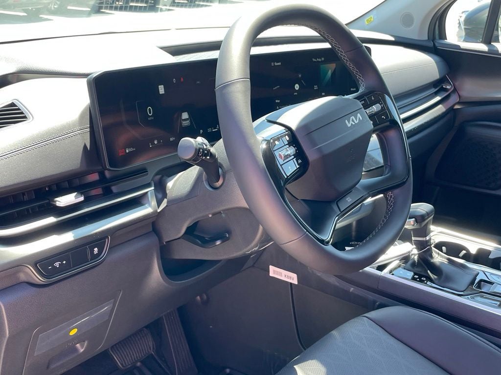 2027 Kia Carnival SX