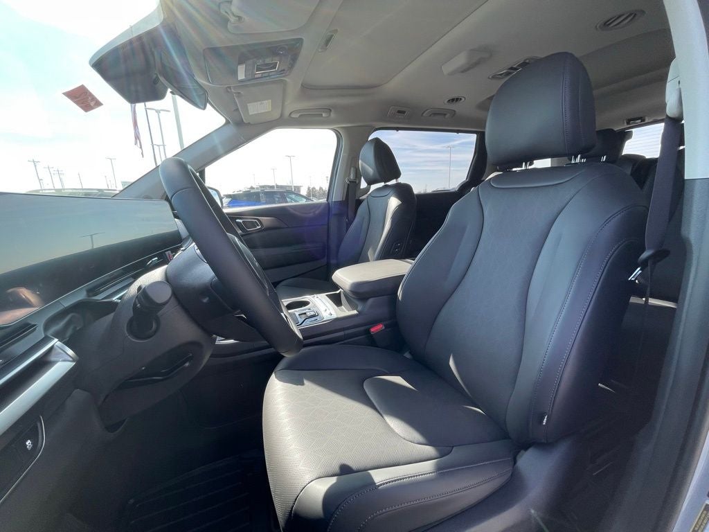 2026 Kia Carnival SX