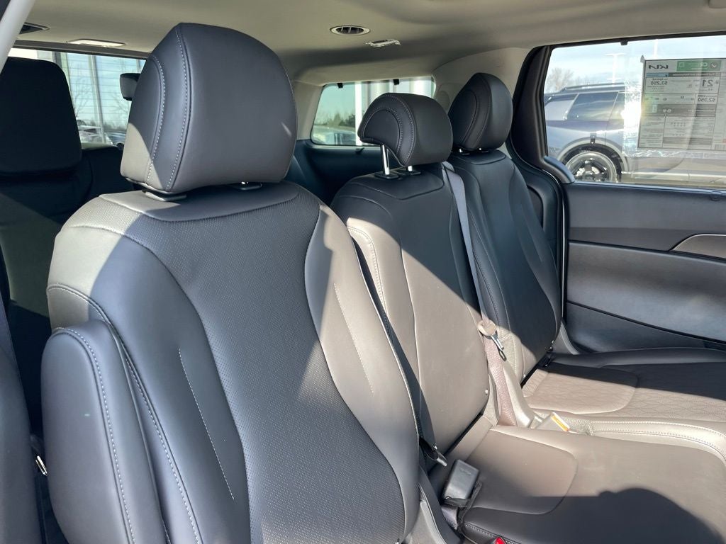 2026 Kia Carnival SX