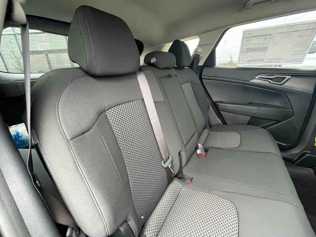 2026 Kia Sportage Hybrid LX