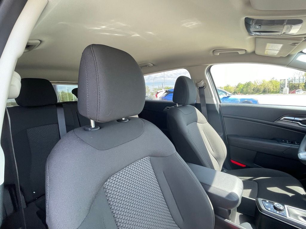 2024 Kia Sportage LX KIA CERTIFIED / HEATED SEATS