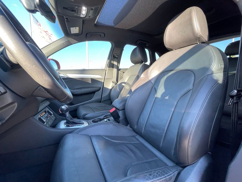 2018 Audi Q3 2.0T Premium Plus Quattro - NAVIGATION PLU PKG /POWER MOONROOF