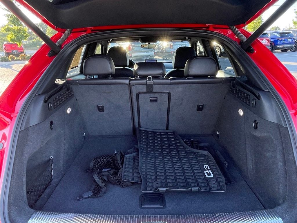 2018 Audi Q3 2.0T Premium Plus Quattro - NAVIGATION PLU PKG /POWER MOONROOF