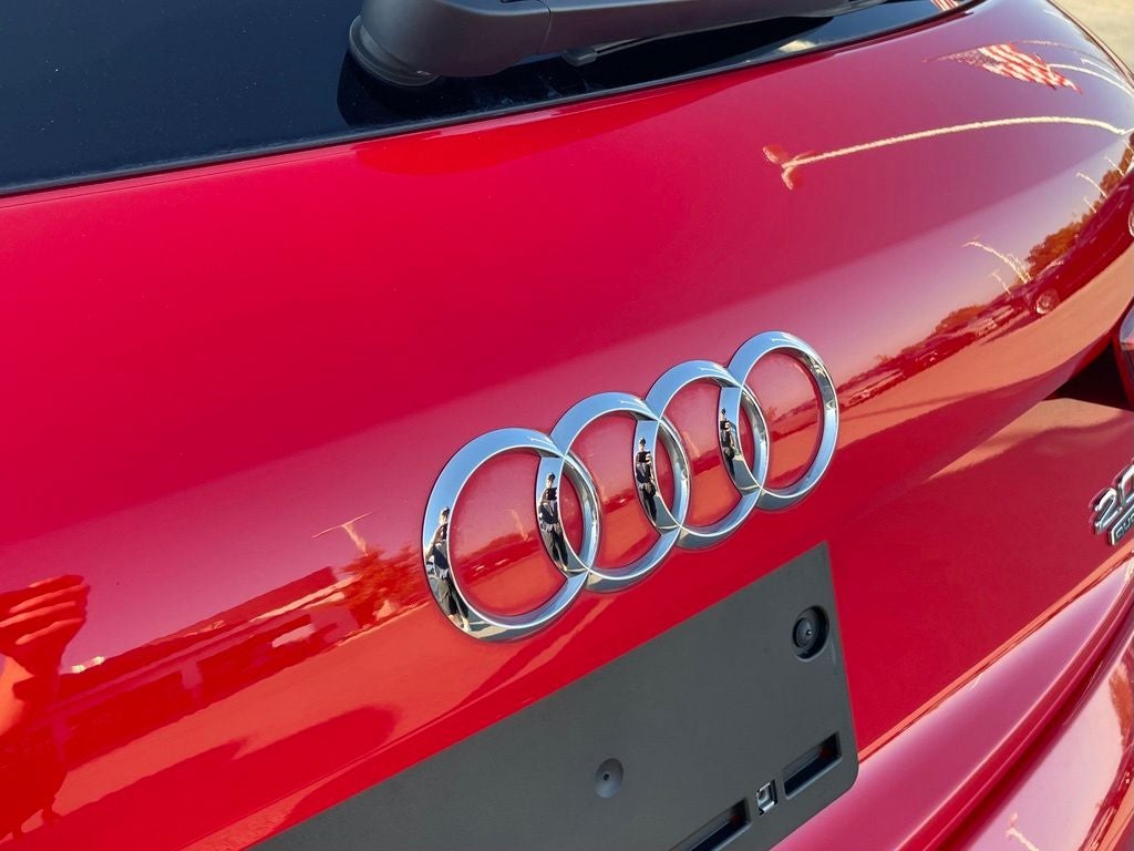 2018 Audi Q3 2.0T Premium Plus Quattro - NAVIGATION PLU PKG /POWER MOONROOF