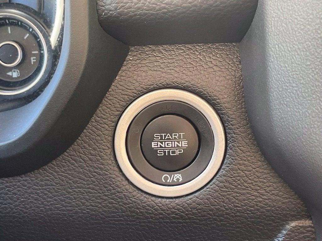 2022 RAM 1500 Big Horn/Lone Star Night Pkg, Level 2 Equip, Clean CarFax