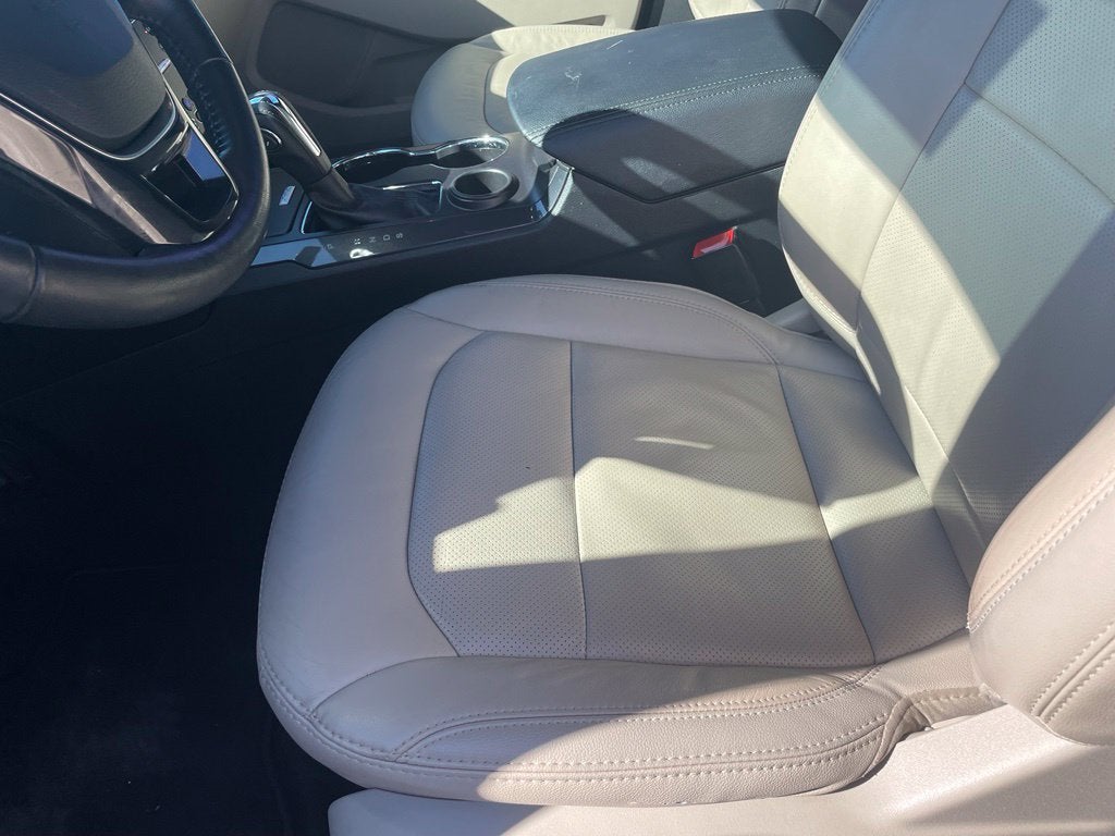 2018 Ford Explorer Limited One Owner, Clean CarFax, Leather, Moonroof, Bucket