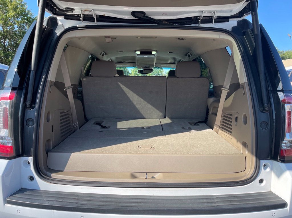 2016 GMC Yukon SLE Clean CarFax, One Owner, Third Row