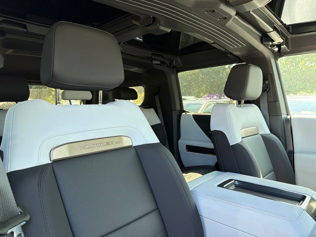 2025 GMC Hummer EV SUV 3X Low Miles, Clean CarFax