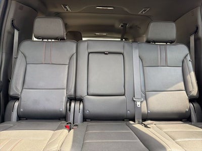 2023 Chevrolet Suburban RST