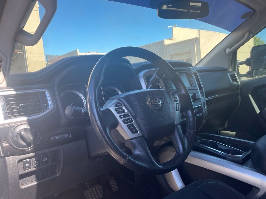 2019 Nissan Titan SV Clean CarFax, Navi, Blind Spot, CarPlay