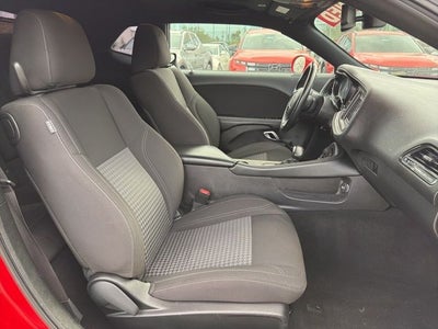 2022 Dodge Challenger SXT