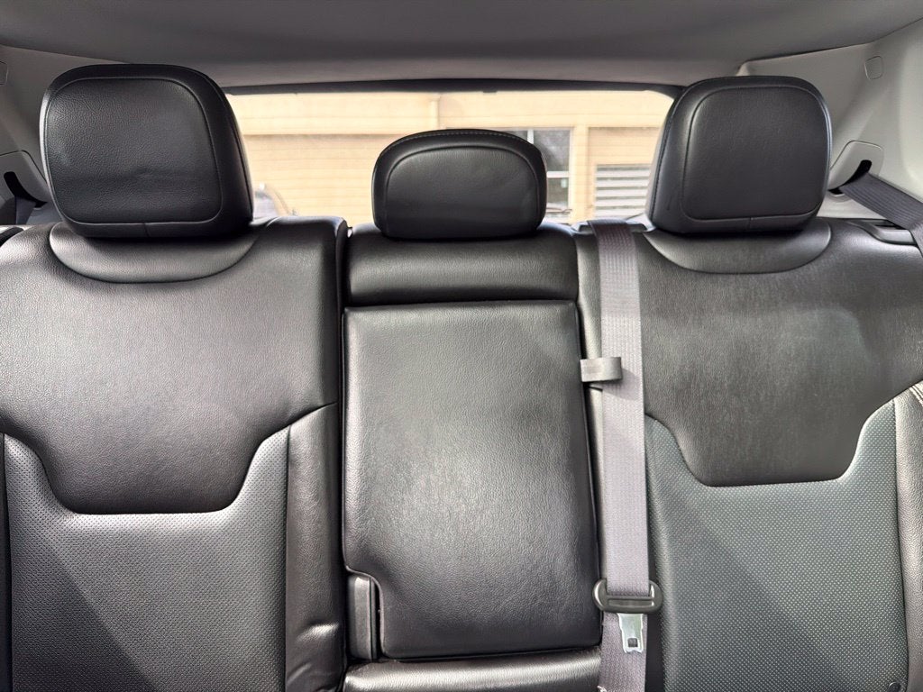2022 Jeep Compass Limited Pano Roof, One Owner, Clean CarFax