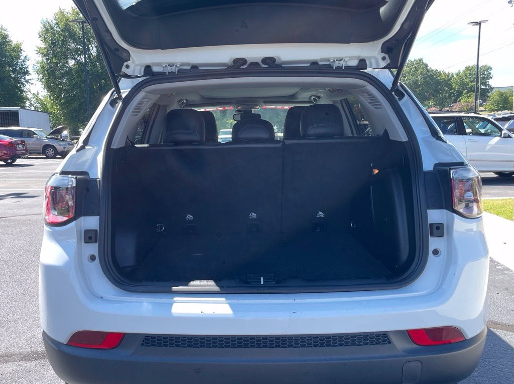 2022 Jeep Compass Limited Pano Roof, One Owner, Clean CarFax