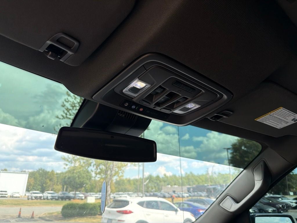 2024 GMC Sierra 1500 SLT Moonroof, Leather, X31
