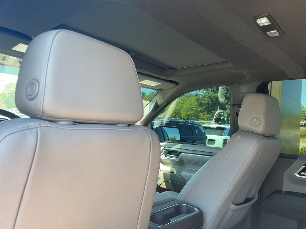 2024 GMC Sierra 1500 SLT Moonroof, Leather, X31